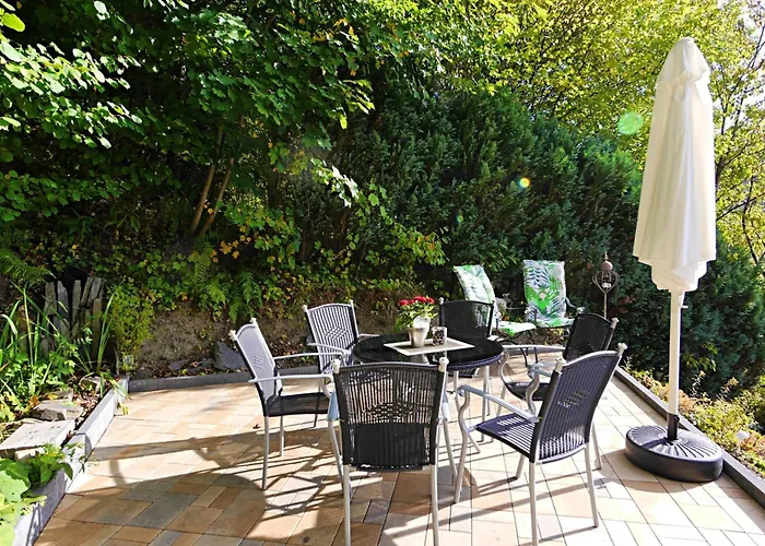 Upland-flair Blumenwiese Im Zentrum! Willingen (Upland)